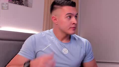 Mason Bennet online show from March 28, 9:04 pm