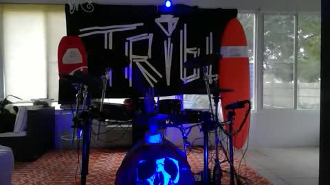 Snapshot of massageartist chatting on October 30, 7:04 pm HappyZending online show from October 30, 7:04 pm