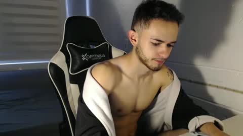 massimo online show from March 8, 5:09 pm