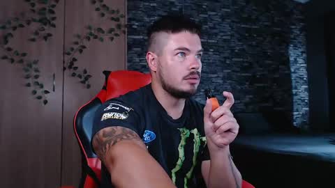 Master Blue Eye online show from March 20, 9:13 am