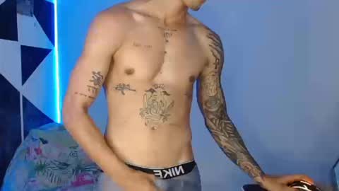 master_black777 online show from September 19, 11:59 pm