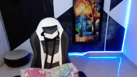 master_black777 online show from March 7, 7:55 pm