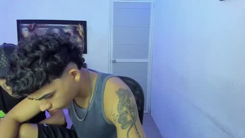 master_boy28 online show from December 15, 6:26 pm