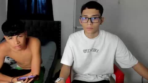 master_boy28 online show from February 14, 8:04 pm