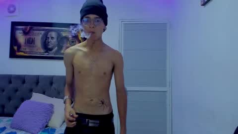 master_boy28 online show from March 10, 3:56 am