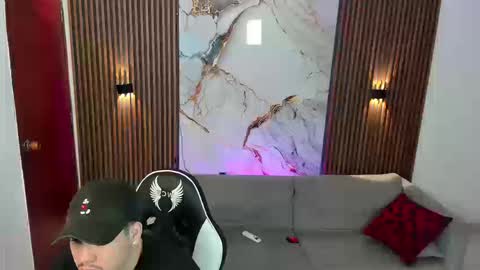 master_javi online show from September 13, 5:52 am