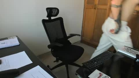 steven  online show from March 20, 10:02 pm