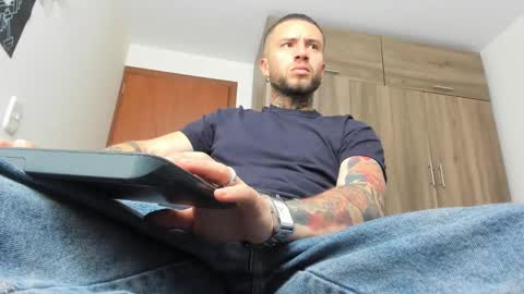 Snapshot of master_steven_01 chatting on September 16, 8:20 pm steven online show from September 16, 8:20 pm