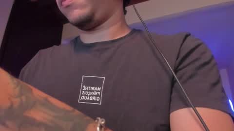 Juan Independent Model online show from October 29, 11:18 pm