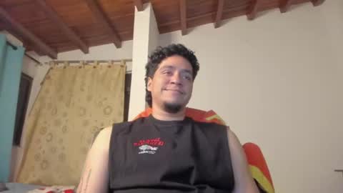 Juan Independent Model online show from July 11, 12:01 am