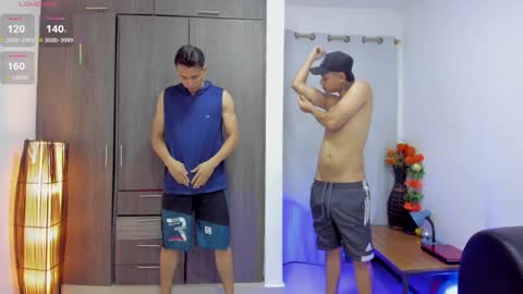 Team Cris Darwin- Fernando- Stiven- David online show from January 22, 11:12 am