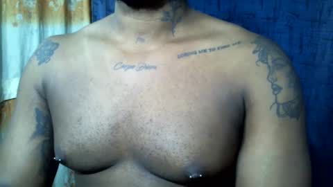 Snapshot of mastershow69 chatting on January 16, 5:00 am camilo online show from January 16, 5:00 am