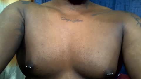 Snapshot of mastershow69 chatting on January 8, 3:51 am camilo online show from January 8, 3:51 am