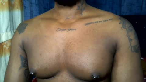 Snapshot of mastershow69 chatting on February 1, 4:03 am camilo online show from February 1, 4:03 am