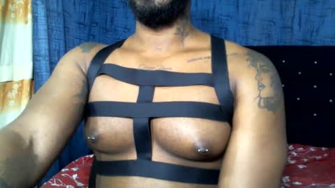 Snapshot of mastershow69 chatting on January 25, 2:04 am camilo online show from January 25, 2:04 am
