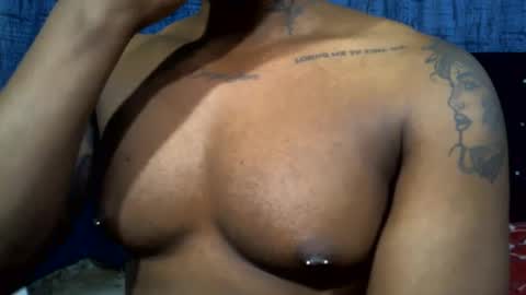 Snapshot of mastershow69 chatting on December 19, 6:34 am camilo online show from December 19, 6:34 am