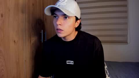 mastrangelo_x online show from February 4, 6:41 am