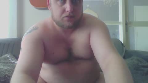 mastrubeertje1988 online show from October 2, 10:30 am