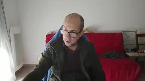 mat11efou online show from October 26, 9:00 am