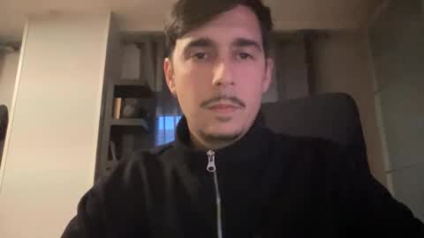 Aaron online show from January 8, 5:07 pm