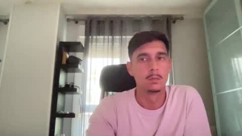 Snapshot of matahavi chatting on October 23, 4:54 pm Aaron online show from October 23, 4:54 pm