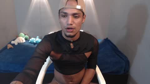 Mateo and Noah online show from June 2, 3:24 pm