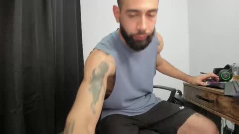 Matheus     online show from March 12, 8:49 pm