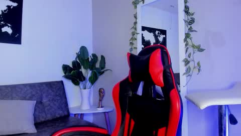 mathewboy2 online show from February 8, 12:32 pm