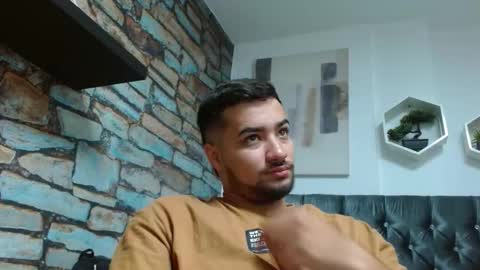 Snapshot of mathews_colton1 chatting on September 17, 11:55 am Mathews online show from September 17, 11:55 am