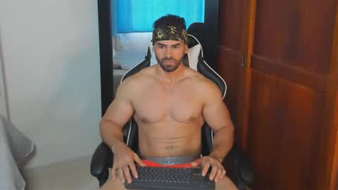 mathews_smith online show from September 29, 3:19 pm