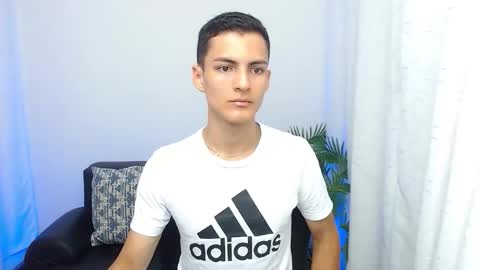 Snapshot of matiius18 chatting on October 18, 2:11 pm Matias online show from October 18, 2:11 pm