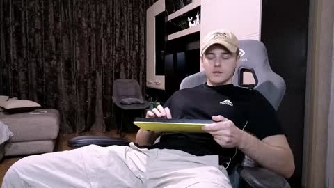 Matt online show from February 7, 6:14 am