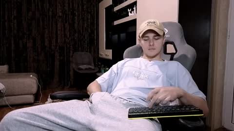 Matt online show from February 4, 12:29 am