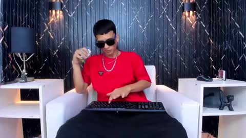 Matt Ruso online show from November 4, 3:40 am