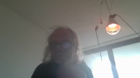 Matthias online show from October 17, 7:56 am