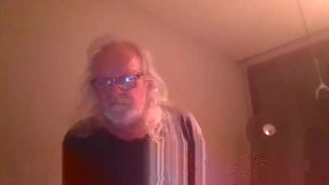 Matthias online show from October 18, 7:19 pm