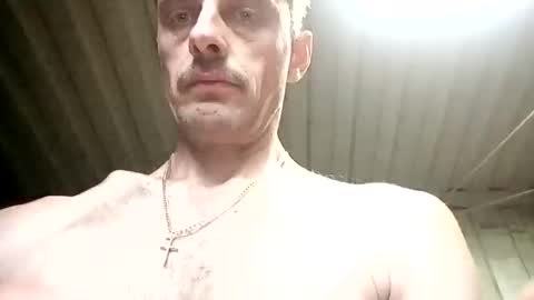 mattlesnake_101 online show from February 9, 7:40 pm