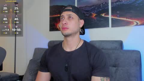 mattsaill_ online show from February 7, 12:06 pm