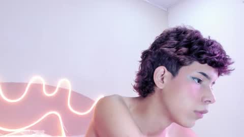 Snapshot of matty_jhons chatting on October 14, 3:19 pm M A T T Y online show from October 14, 3:19 pm