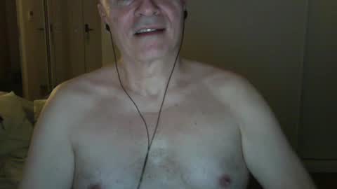Snapshot of maturehotman chatting on January 28, 7:21 pm maturehotman online show from January 28, 7:21 pm
