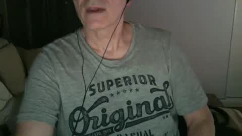 Snapshot of maturehotman chatting on January 9, 8:44 pm maturehotman online show from January 9, 8:44 pm