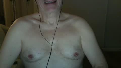 Snapshot of maturehotman chatting on February 26, 7:36 pm maturehotman online show from February 26, 7:36 pm