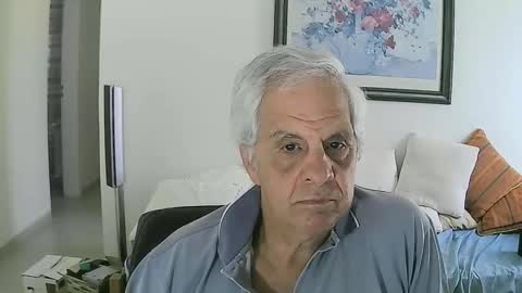 Snapshot of max_2017 chatting on March 3, 8:29 pm max_2017 online show from March 3, 8:29 pm
