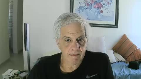 Snapshot of max_2017 chatting on February 24, 7:52 pm max_2017 online show from February 24, 7:52 pm