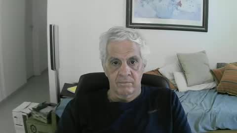 Snapshot of max_2017 chatting on February 7, 8:31 pm max_2017 online show from February 7, 8:31 pm