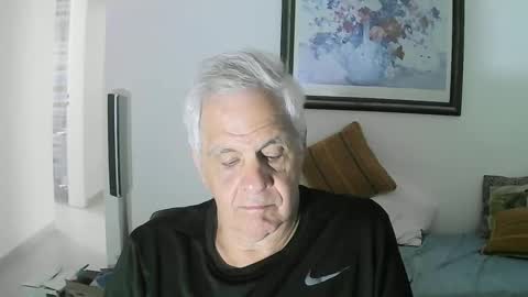 Snapshot of max_2017 chatting on January 17, 5:31 pm max_2017 online show from January 17, 5:31 pm