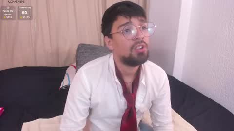 edward online show from July 4, 11:46 am
