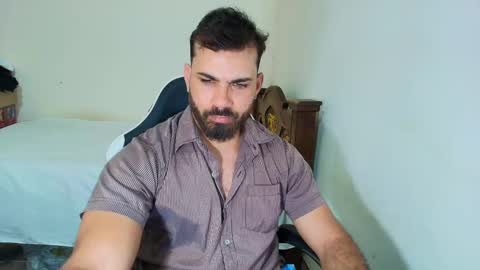 max_love25 online show from September 28, 7:23 pm