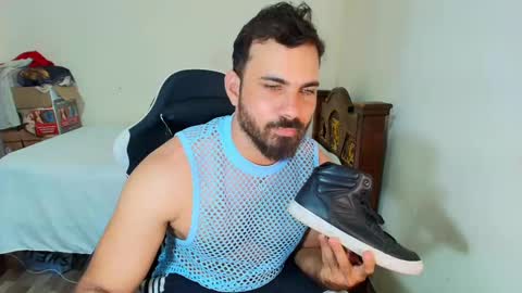 max_love25 online show from September 21, 9:59 pm