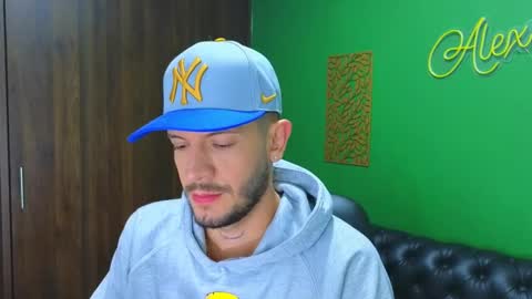 Max Taylor online show from February 14, 1:23 am